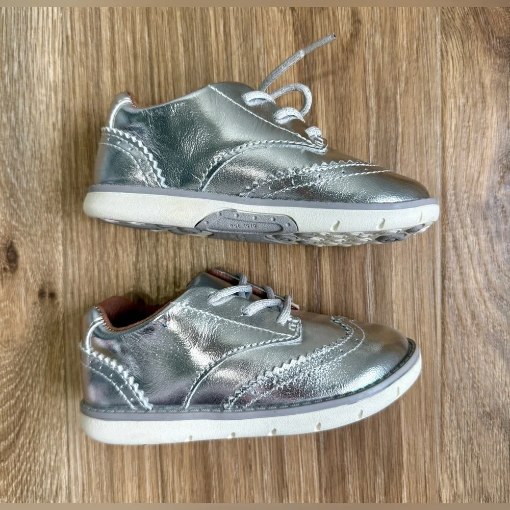 Stride Rite Ellsworth Kids Silver Leather Lace-Up Oxfords Size 7.5